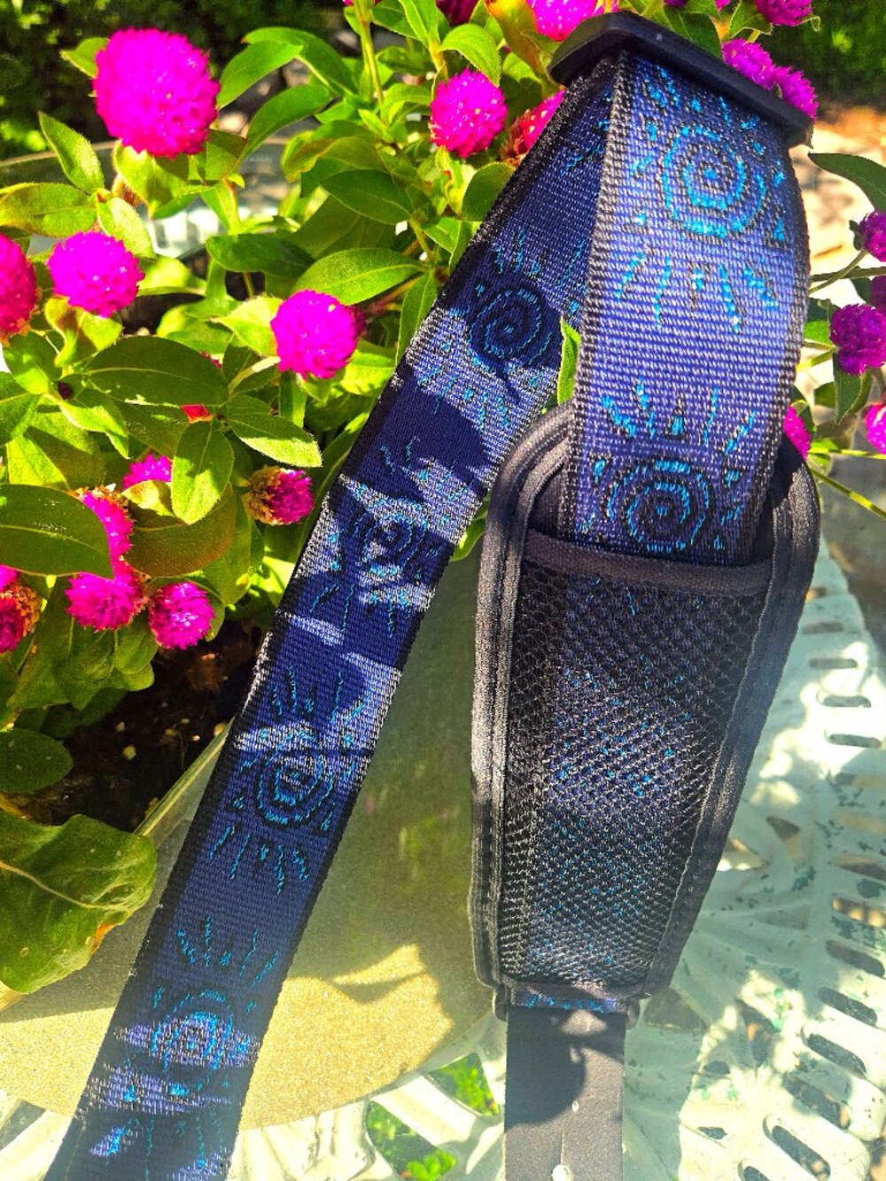 D'Addario Planet Waves Auto Lock Vintage Guitar Strap Suns Blue Woven 2" Strap - Picture 8 of 13